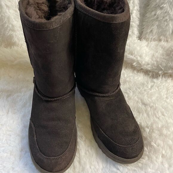BearPaw dark brown leather side boots with sheep skin / wool fur lining … - Picture 1 of 13